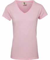 Basic v hals t shirt comfort colors licht roze dames